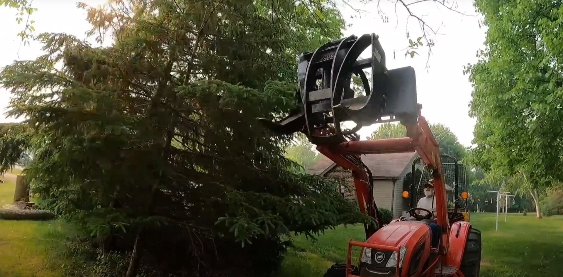 Professional equipment for safe and efficient tree removal Heavy machinery and equipment for large tree removal projects